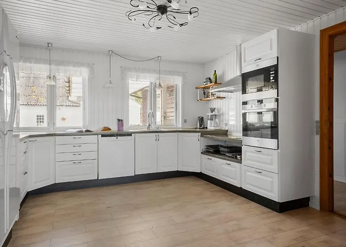 Cozy In With Sauna 보겐세